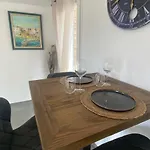 Chalet Les Baraquettes De St Clair *