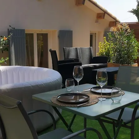 Chalet Les Baraquettes De St Clair Sète