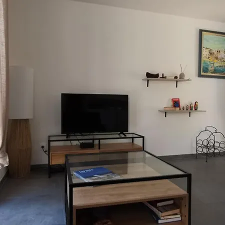 Les Baraquettes De St Clair شاليه